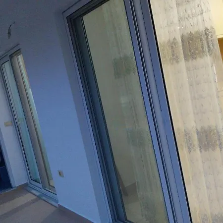 Sia Apartment *